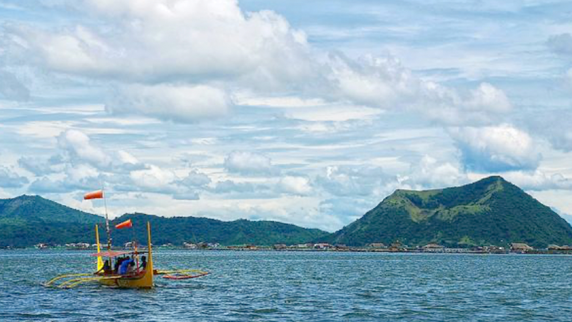 Philippines S1E1 Taal Lake 13